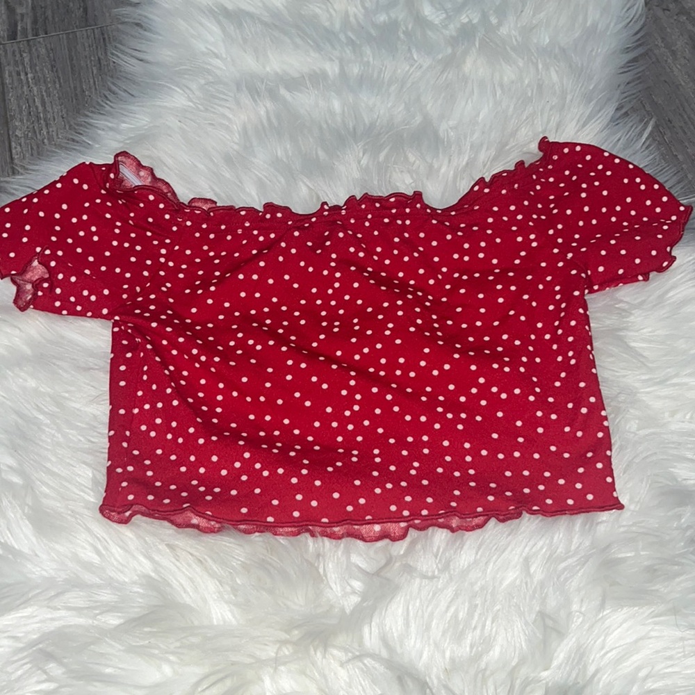 Red polka dot crop top